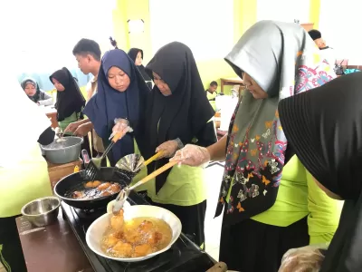 Kegiatan P5 Membuat Godok Pisang